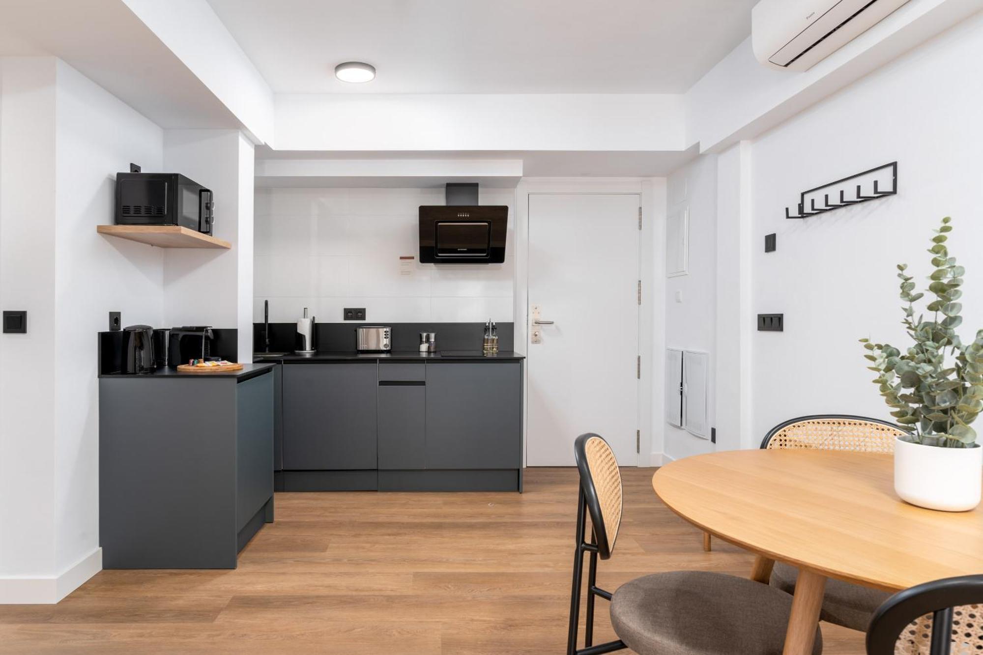 Limehome Oviedo Calle Postigo Bajo 外观 照片