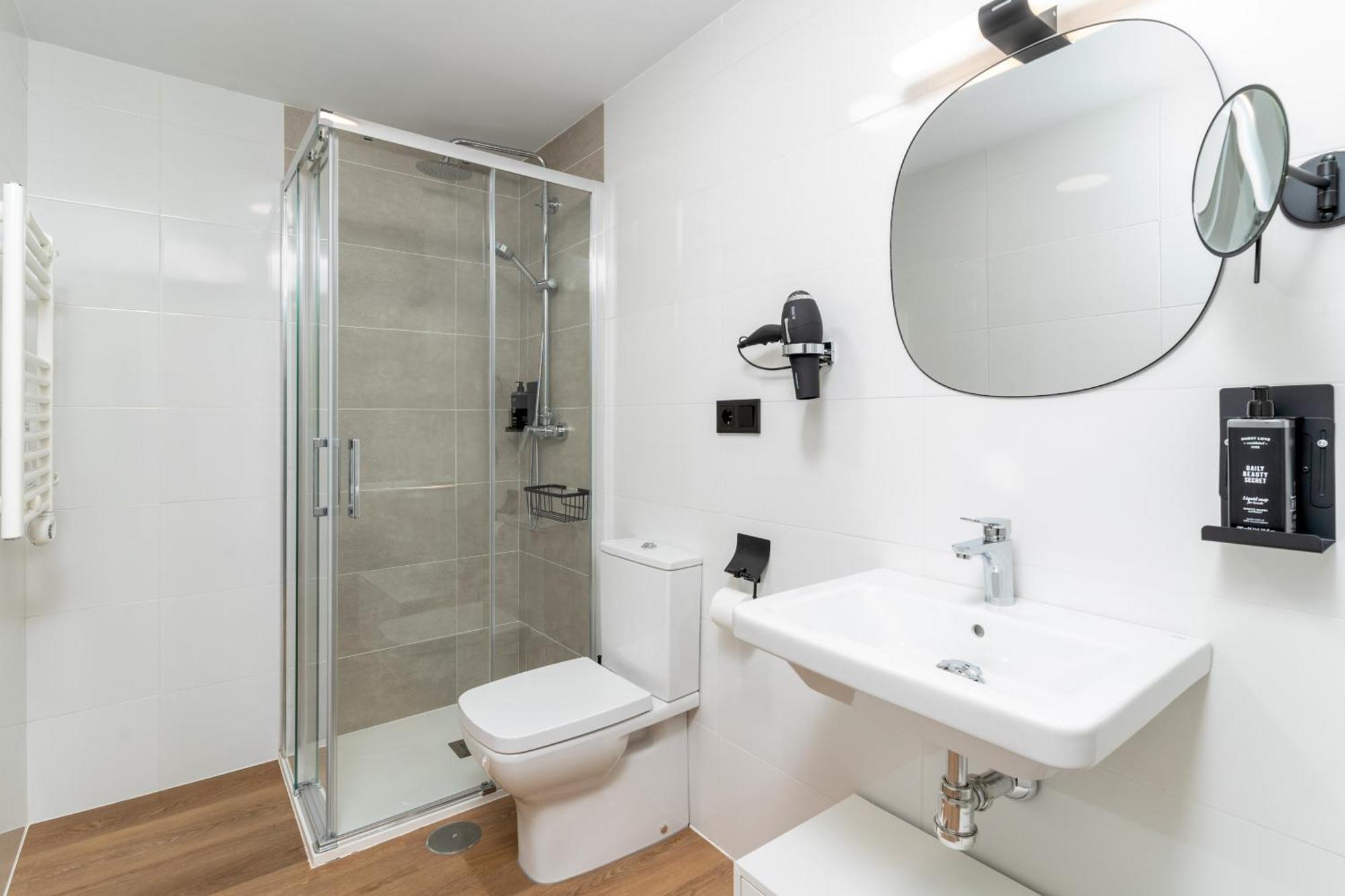 Limehome Oviedo Calle Postigo Bajo 外观 照片